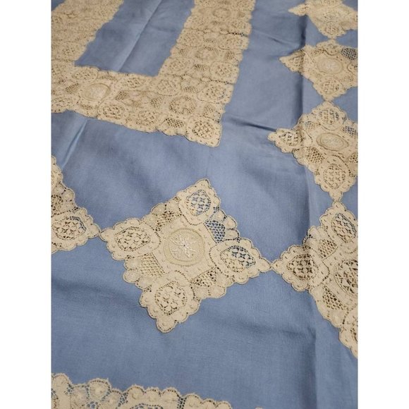 Vintage Blue Ecru Lace Tablecloth*Oversized Tablecloth - Picture 2 of 10